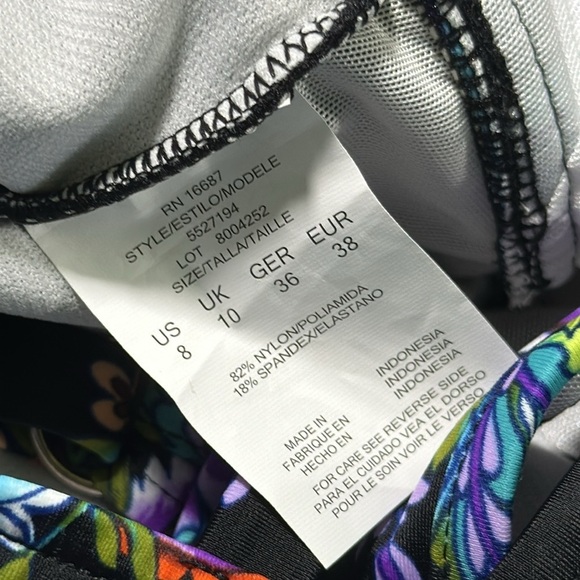 Swim Solutions Boho Paisley Multicolored V-Neck Ruffle one piece Swim Dress sz 8 - Picture 11 of 16